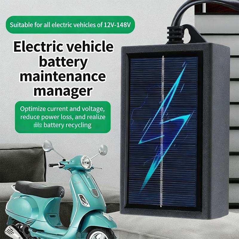 Solar Powered Charger - شاحن بطارية يعمل بالطاقة الشمسية 12