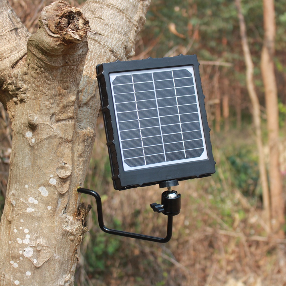 ألواح شمسية صغيرة مقاومة للماء - مراجعة Solar Powered Charger وسعره